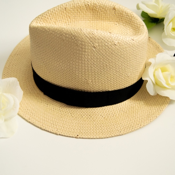 Accessories - 🏖️☀️ Summer Straw Hat 🌊